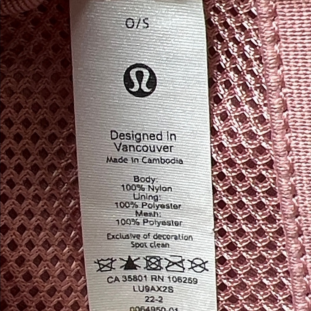 Lululemon Everywhere Belt Bag in Pink Haze - Picture 7 of 10